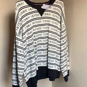 Tommy Hilfiger sweater